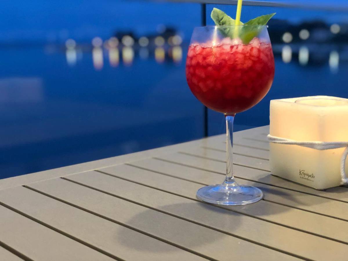 Denise Beach Hotel لاغاناس المظهر الخارجي الصورة