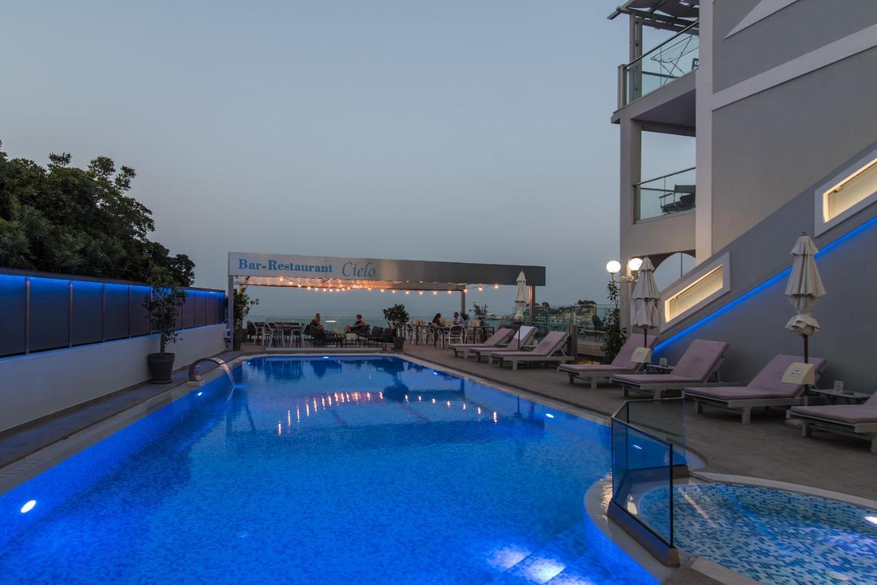 Denise Beach Hotel لاغاناس المظهر الخارجي الصورة